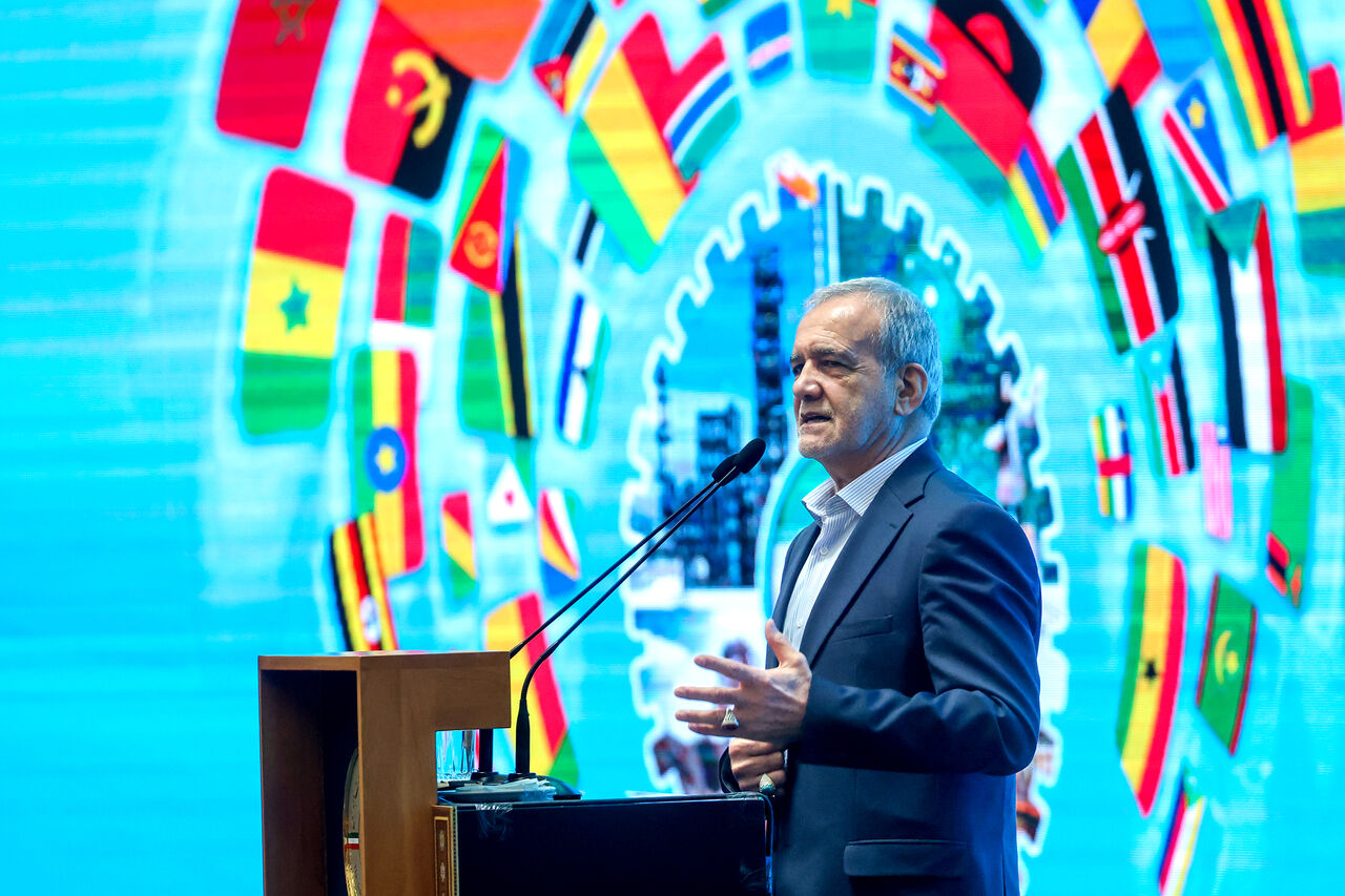 L'Iran, prêt à développer ses relations avec l'Afrique dans tous les domaines (Pezeshkian)