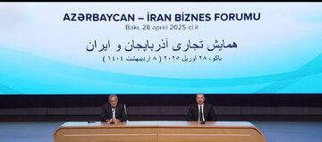 سخنان رئیس جمهور در نشست با تجار و بازرگانان ایران و جمهوری آذربایجان+ فیلم