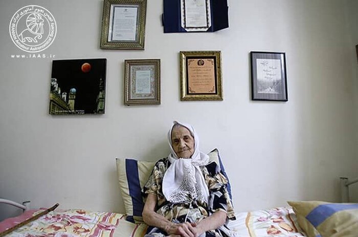 ستاره های سالخورده Kahrizak در هفته 2 نجوم جهان