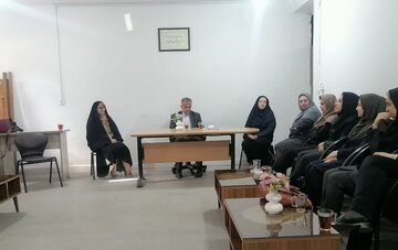 موضوع هتک حرمت به معلم ارومیه‌ای با جدیت پیگیری می‌شود