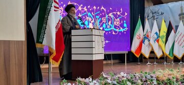 روحانی پاکستانی : برائت از صهیونیسم و مشرکان جهانی شده است