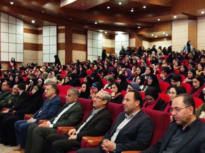 تصمیم اساسی دولت استفاده از ظرفیت بانوان در مدیریت کشور است