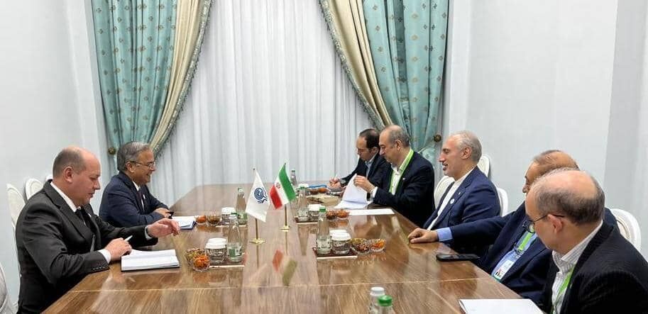 Irán y ECO enfatizan el desarrollo del transito regional