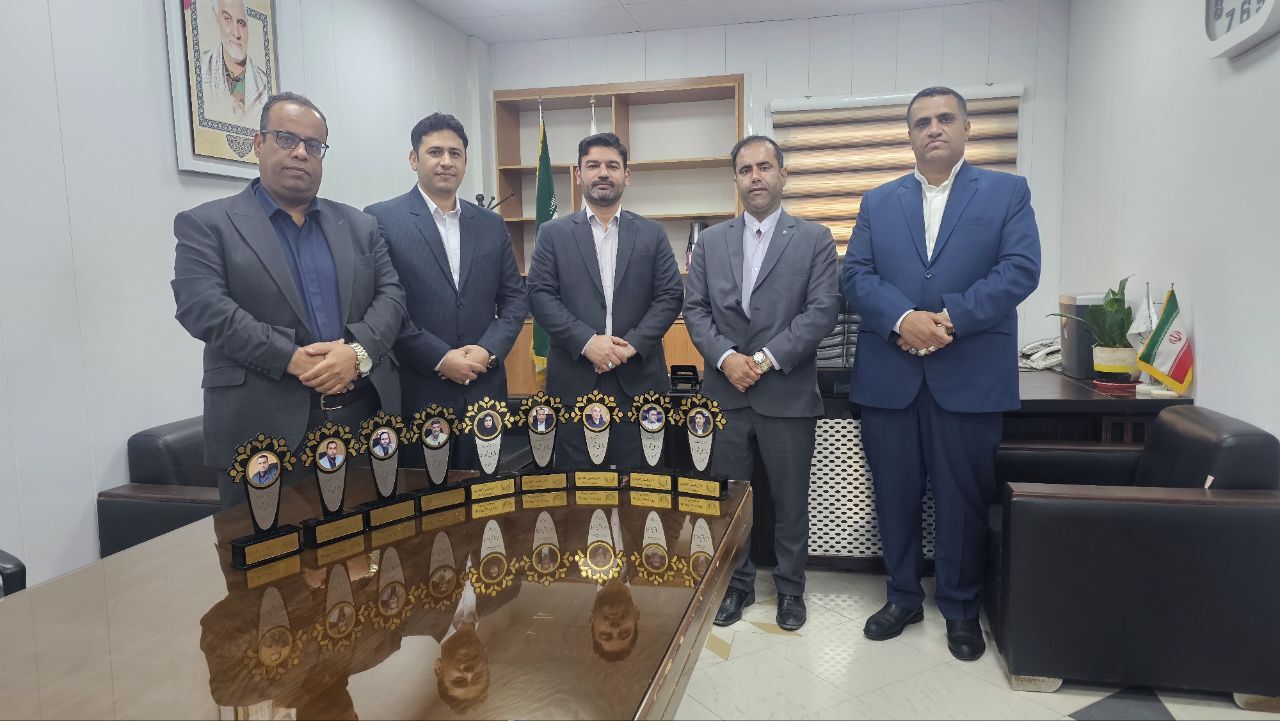 شهردار آبادان: شورا بازوی توانمند مدیریت شهری است شهردار آبادان: شورا بازوی توانمند مدیریت شهری است