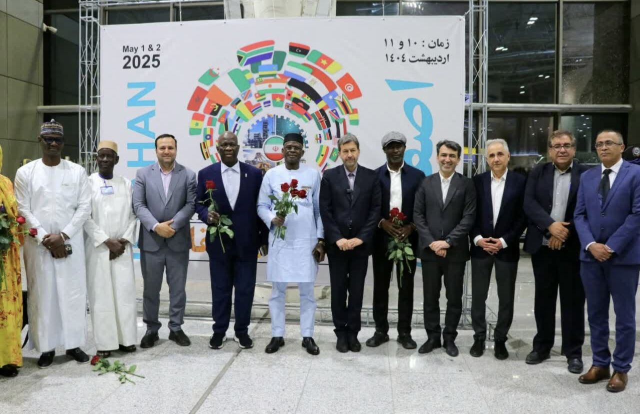 بازدید فعالان اقتصادی کشورهای آفریقایی از تواناییهای اقتصادی اصفهان