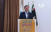 استاندار بوشهر: کارگران یکی از ستون‌های اصلی تحقق شعار سال هستند