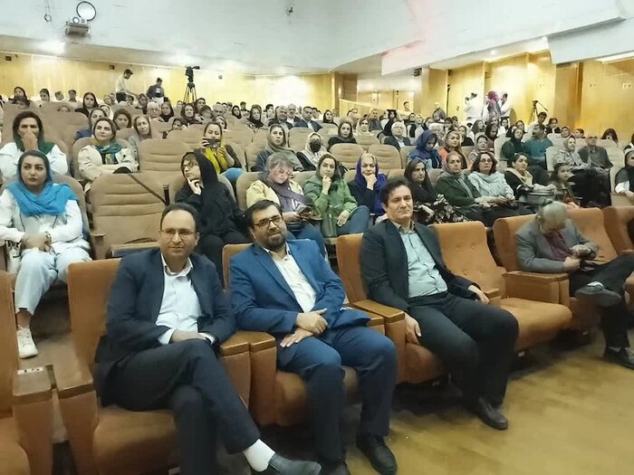 شبی برای وصف زیبایی سنه