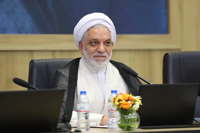 انتقاد از تصمیم گیری سنتی و روند بهره برداری در کرمان