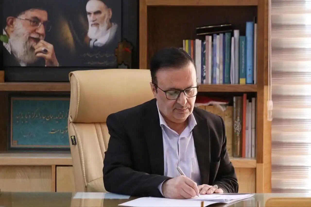 استاندار قزوین با صدور پیامی روز جهانی کارگر را  تبریک گفت
