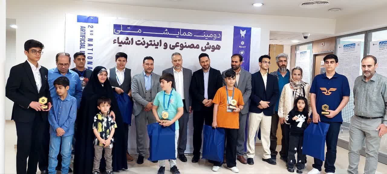 دانش آموزان دبیرستان های سما در حوزه های فناورانه بین المللی خوش درخشیدند