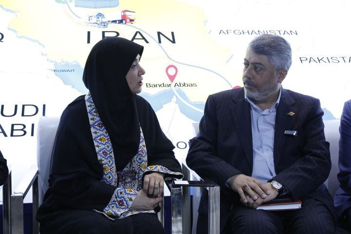 انزلی پایگاه صادرات صنایع‌دستی ایران به کشورهای حاشیه دریای خزر می‌شود