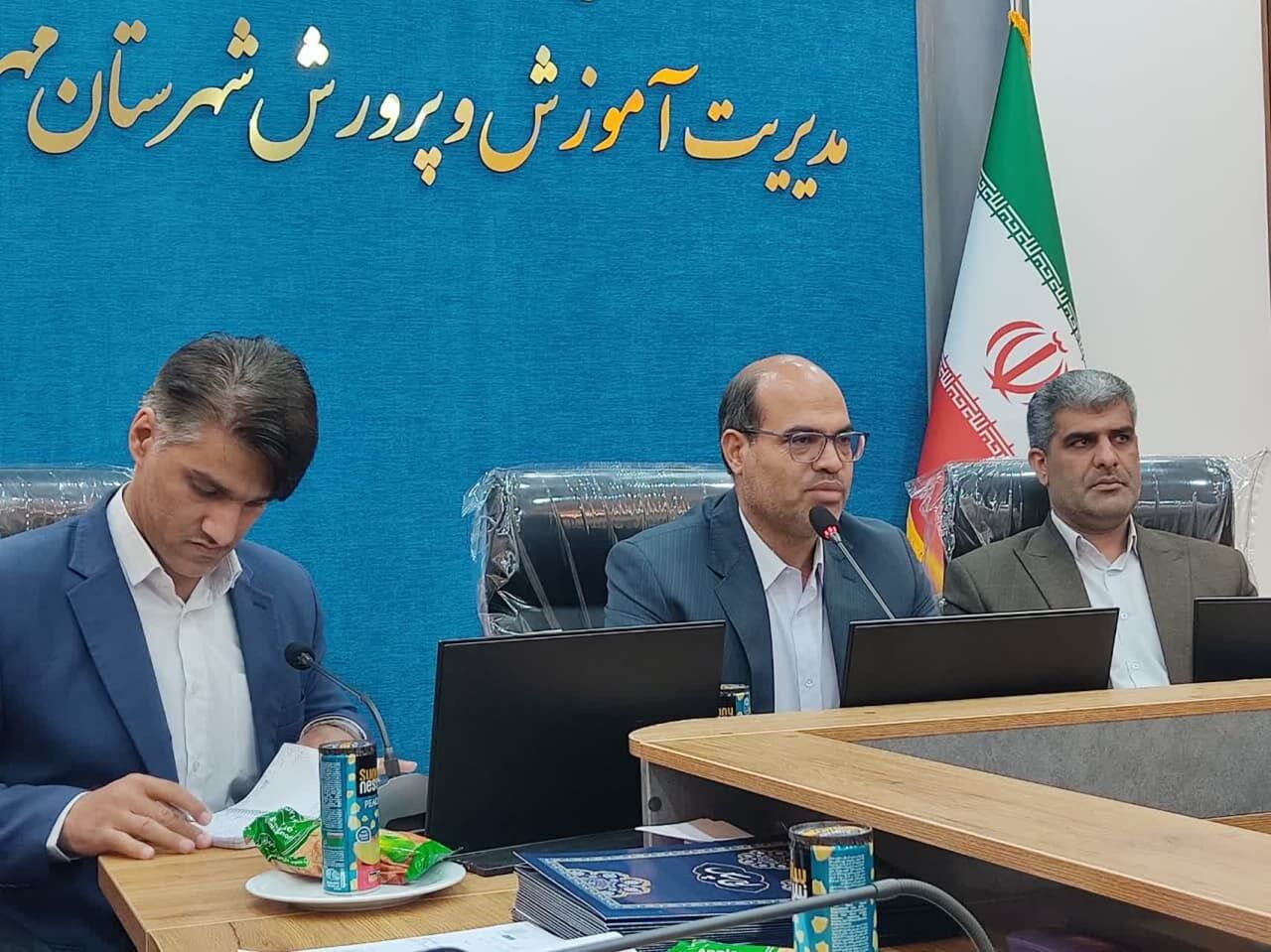 فرماندار: تکمیل طرح‌های آموزشی مهریز ۹ هزار میلیارد ریال نیاز دارد + فیلم