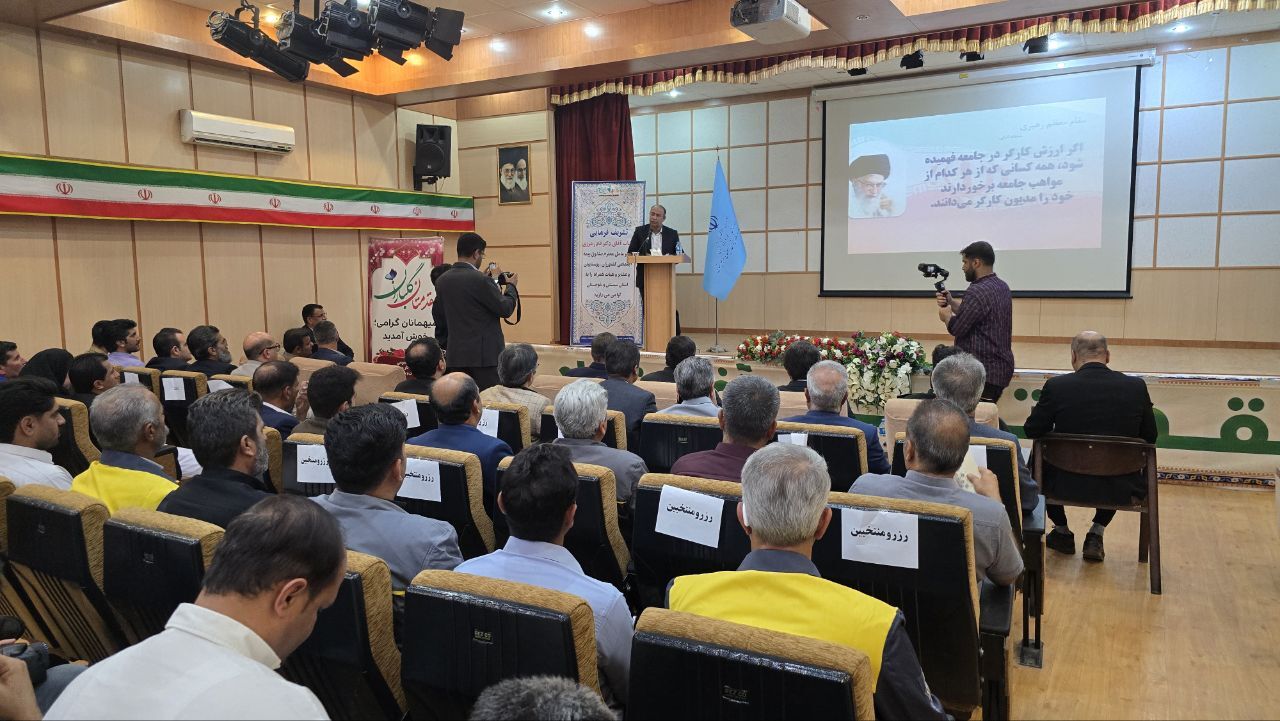 مدیرکل کار: ۲۴۰ هزار بیمه شده اصلی در سیستان و بلوچستان مشغول فعالیت هستند