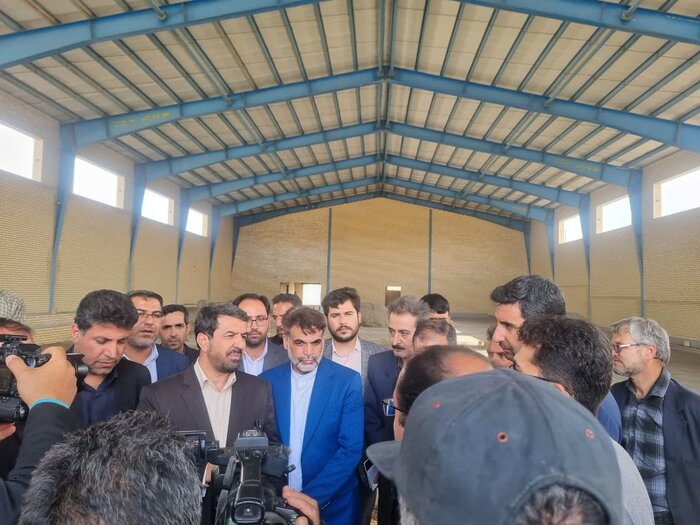 عملیات احداث خط انتقال فاضلاب شهر لالجین آغاز شد