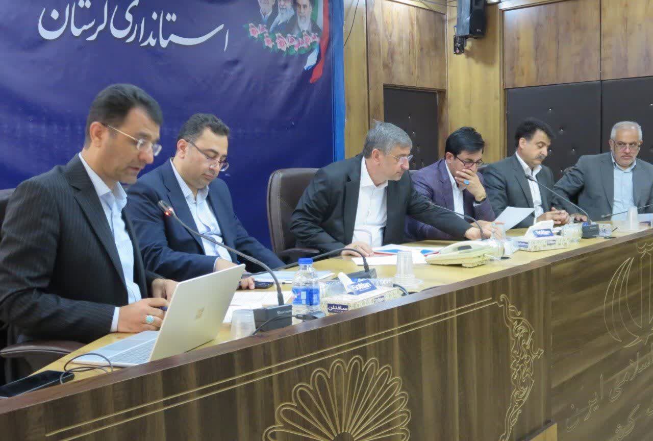 معاون وزیر راه: عدم همکاری بانک‌های لرستان در پرداخت تسهیلات مسکن تخلف است
