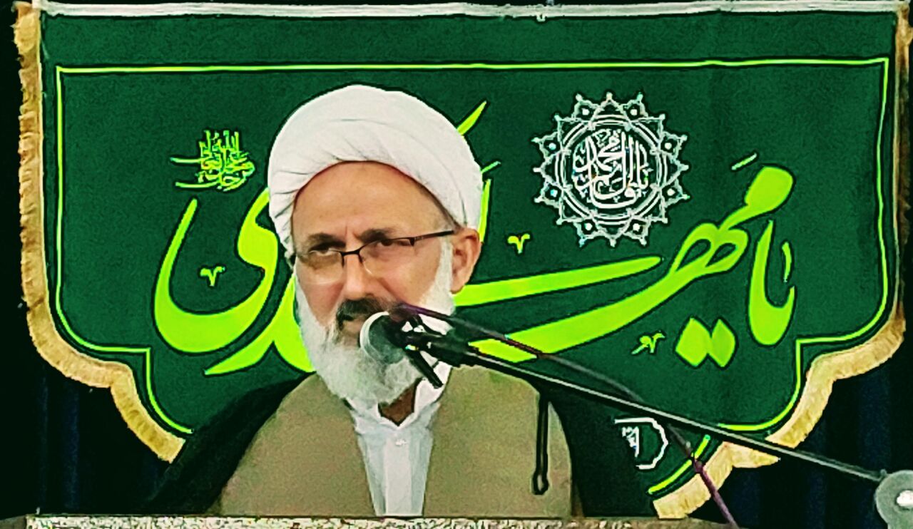 به تلاش ها برای مهار حادثه تلخ بندر شهید رجایی، توجه شود