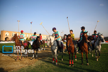 Ispahan : Tournoi du polo (Tchogan)