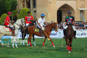Ispahan : Tournoi du polo (Tchogan)