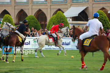 Ispahan : Tournoi du polo (Tchogan)