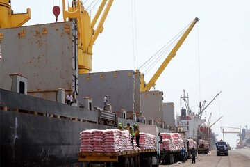 گمرک ۱۰ عامل رسوب کالا را اعلام کرد/ از تأخیر در تخصیص ارز تا کوتاهی صاحبان کالا
