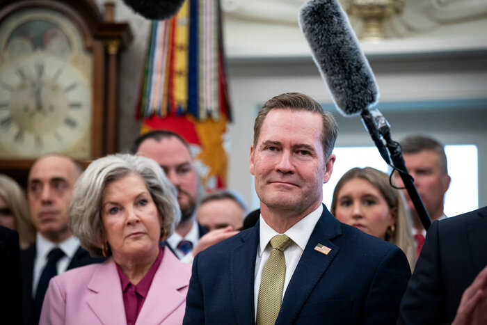 چرخش در سیاست خارجی ترامپ؛ افول والتز و صعود روبیو از حاشیه به متن