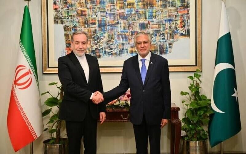 پاکستان: بازدید عراقچی بیانگر عمق روابط قوی دو ملت ایران و پاکستان است
