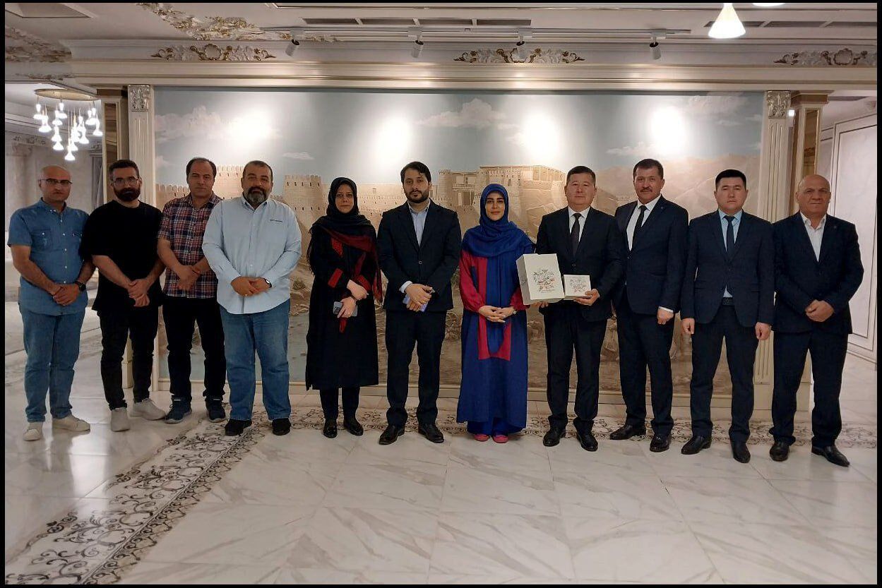 تقویت همکاری‌های هنری و نمایشی ایران و ازبکستان
