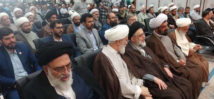 همایش بزرگداشت شیخ صدوق: پاسداشت جایگاه علم و حدیث در معارف اسلامی 2 171844386