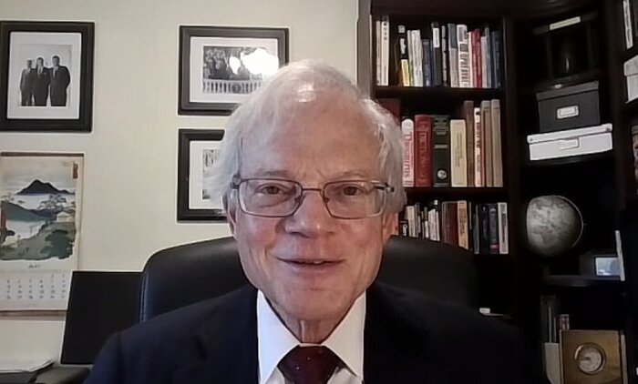 دیپلمات اسبق آمریکا: خروج ترامپ از برجام اشتباه بود/پایداری توافق جدید در گرو منافع متقابل