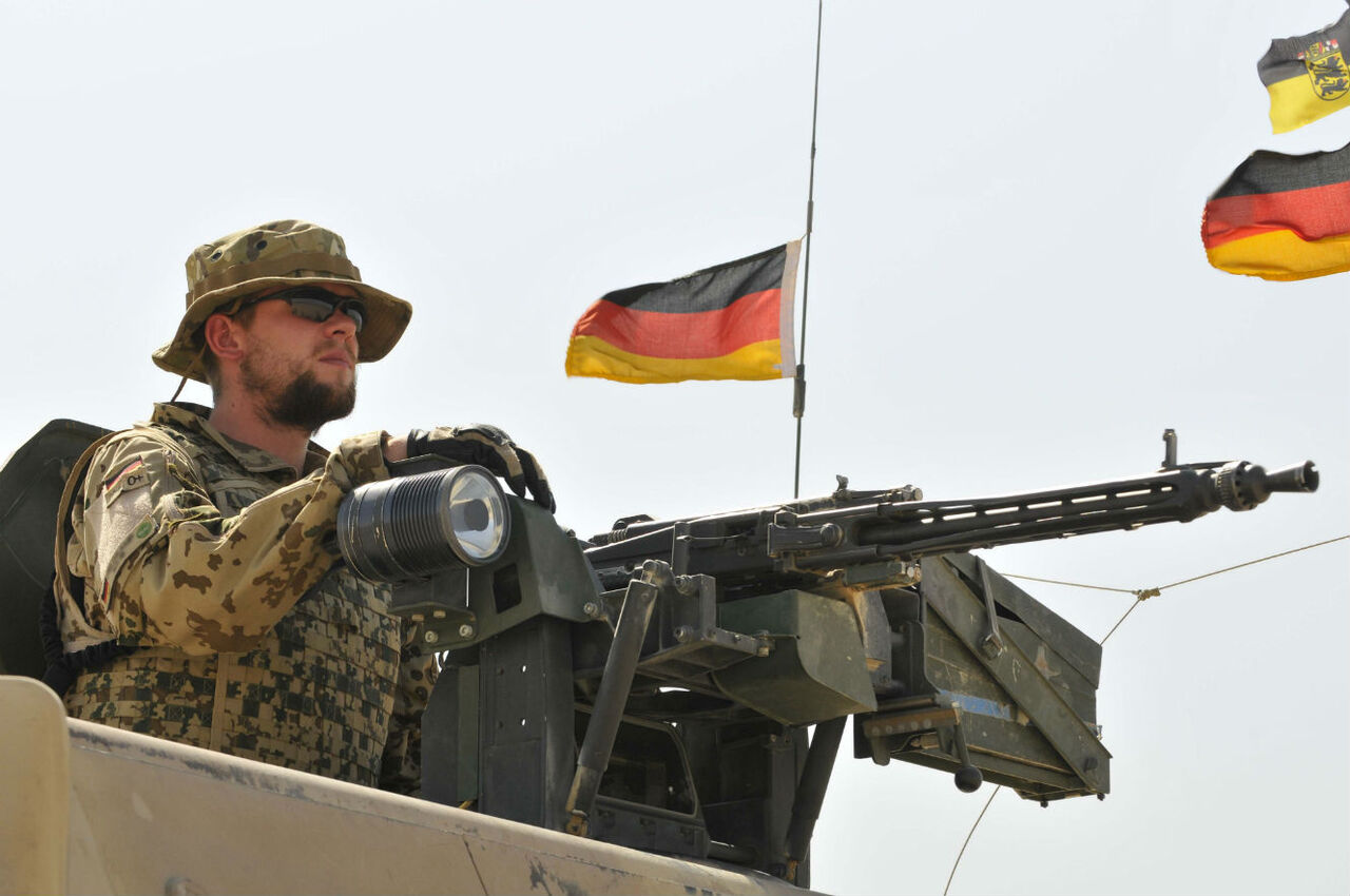 Deutschlands militärische Stagnation: Ein Spiegelbild westlicher Untätigkeit angesichts globaler Sicherheitsbedrohungen