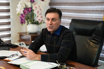 جشن قهرمانی تراکتور پس از بازی با استقلال خوزستان