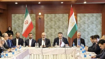 ایران و تاجیکستان چند یادداشت تفاهم همکاری امضا کردند