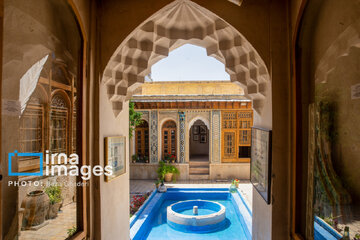 15 de Ordibehesht: “Día de Shiraz”