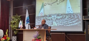 نماینده مجلس : قوانین زائد در کشور اصلاح یا کنار گذاشته می شوند
