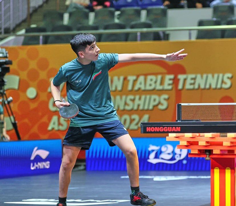 Tennis de table : le jeune génie iranien, le 3e dans le classement mondial