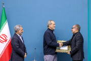 Pezeshkian: Alle, die Fähigkeit, Wissen, Motivation und Liebe zu Iran haben, sollen sich engagieren