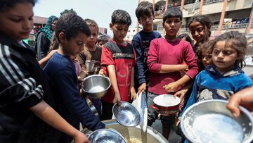 روایت گاردین؛ فلسطینی‌های غزه همچنان با رنج و سختی بسیاری زندگی می‌کنند