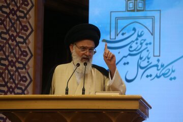 نقش شیخ عبدالکریم حائری یزدی در تأسیس حوزه قم کمتر از انقلاب اسلامی نیست