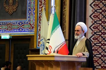 حوزه پایگاه اصلی تمدن سازی اسلامی در جهان معاصر است