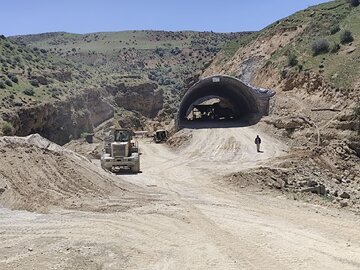 ۱۷ هزار میلیارد ریال اوراق مشارکت به پیمانکاران چهارمحال وبختیاری اختصاص یافت