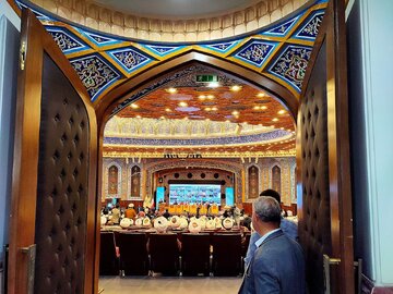 رونمایی از آثار علمی همایش یکصدمین سالگرد بازتأسیس حوزه علمیه قم