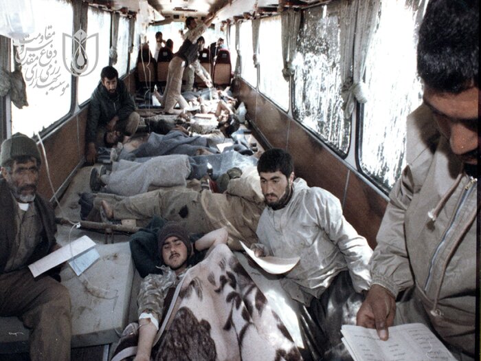 وقتی رهبر انقلاب به حال رزمندگان و امدادگران غبطه میخورد