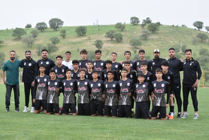 فوتبال در کردستان و چالش نبود درآمد پایدار