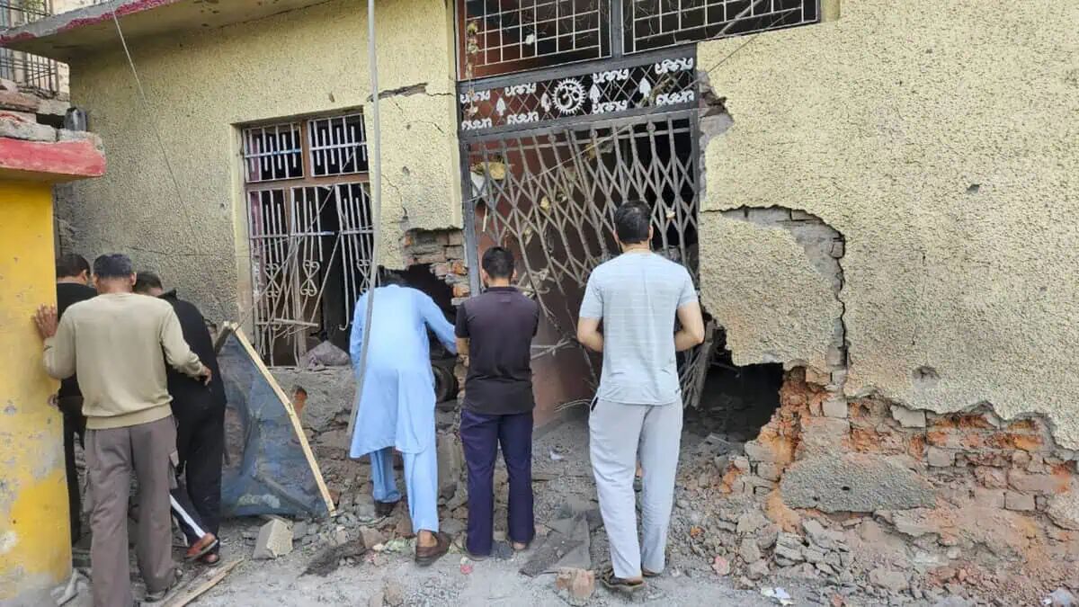 دهلی‌نو: حمله پاکستان به هند دست‌کم ۱۲ کشته برجا گذاشت