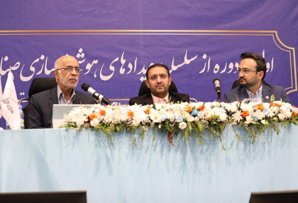 پیشرفت همه جانبه درگرو حمایت از دانش بنیان های حوزه هوشمندسازی و هوش مصنوعی