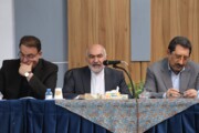 استاندار: اقتصاد دولتی در خوزستان عرصه فعالیت بخش خصوصی را تنگ کرده است