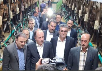 وزیر جهاد کشاورزی از مجتمع کشت و صنعت مغان بازدید کرد