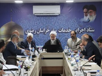 معاون استاندار خراسان رضوی: خدمت به زائران در دهه کرامت با رویکرد مردمی دنبال می‌شود