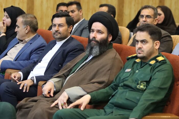 فرماندار: توافق اولیه برای حل مشکل مسکن فرهنگیان شوش انجام شد