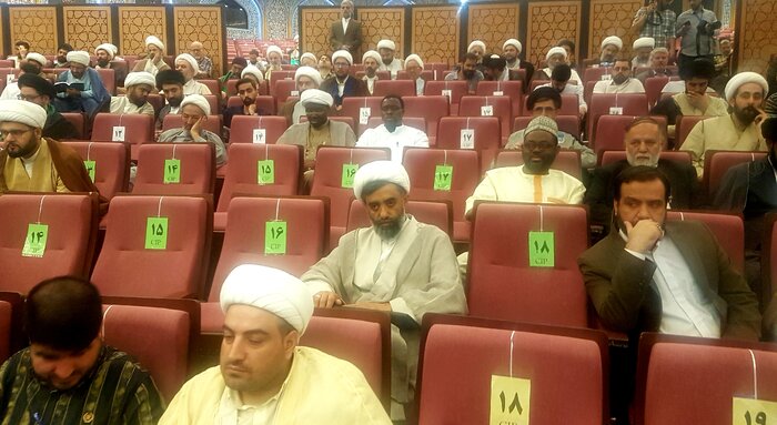 قمی: اسلام برخلاف فرهنگ جهانی‌سازی،  تنوع فکر و پوشش را پذیرفته‌است